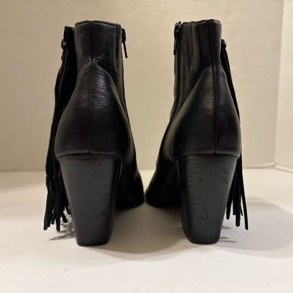 Aldo Linsey black leather fringe accented boots booties size 7.5 - Picture 7 of 9